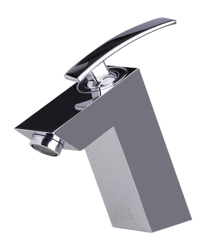 Polished Chrome Single Lever Bathroom Faucet