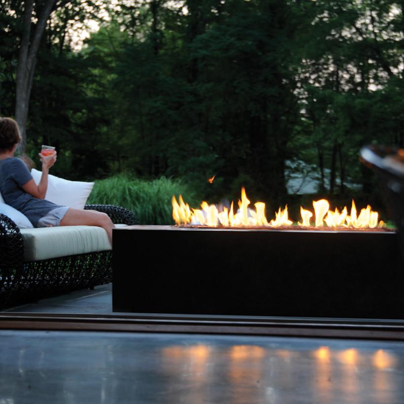 6ft Outdoor Linear Burner System - Propane Fireplaces Spark 